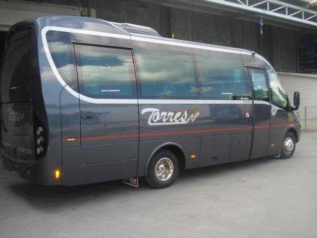 خدمات الحافلات بدون سائق في إسبانيا
